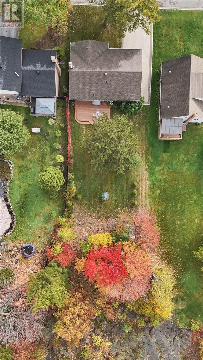 1225 Drummond, Sudbury, ON - Outdoor