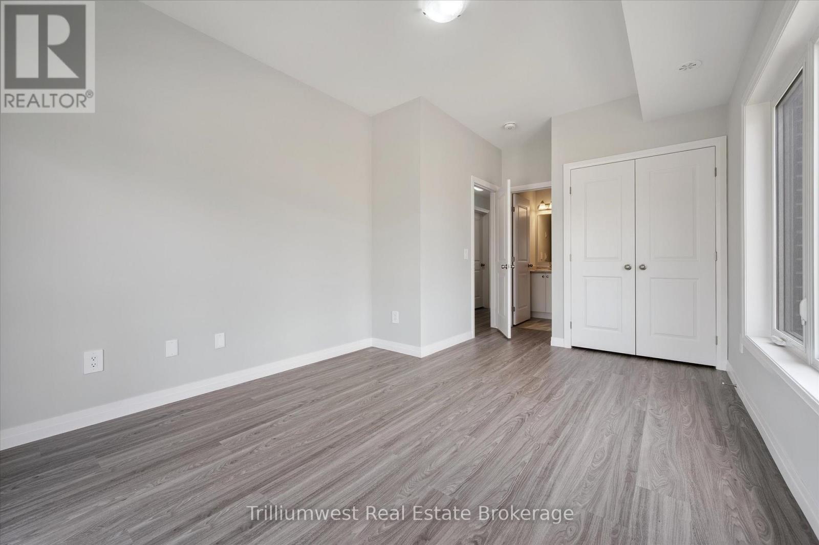 34 - 10 South Creek Drive, Kitchener, ON - Indoor Photo Showing Other Room