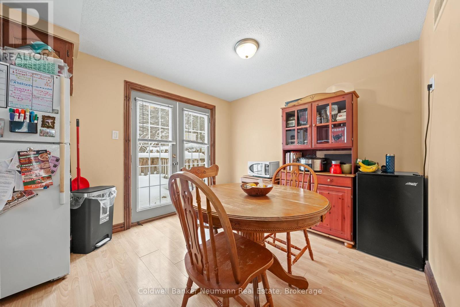 324 Cole Road, Guelph (Kortright West), ON - Indoor Photo Showing Dining Room