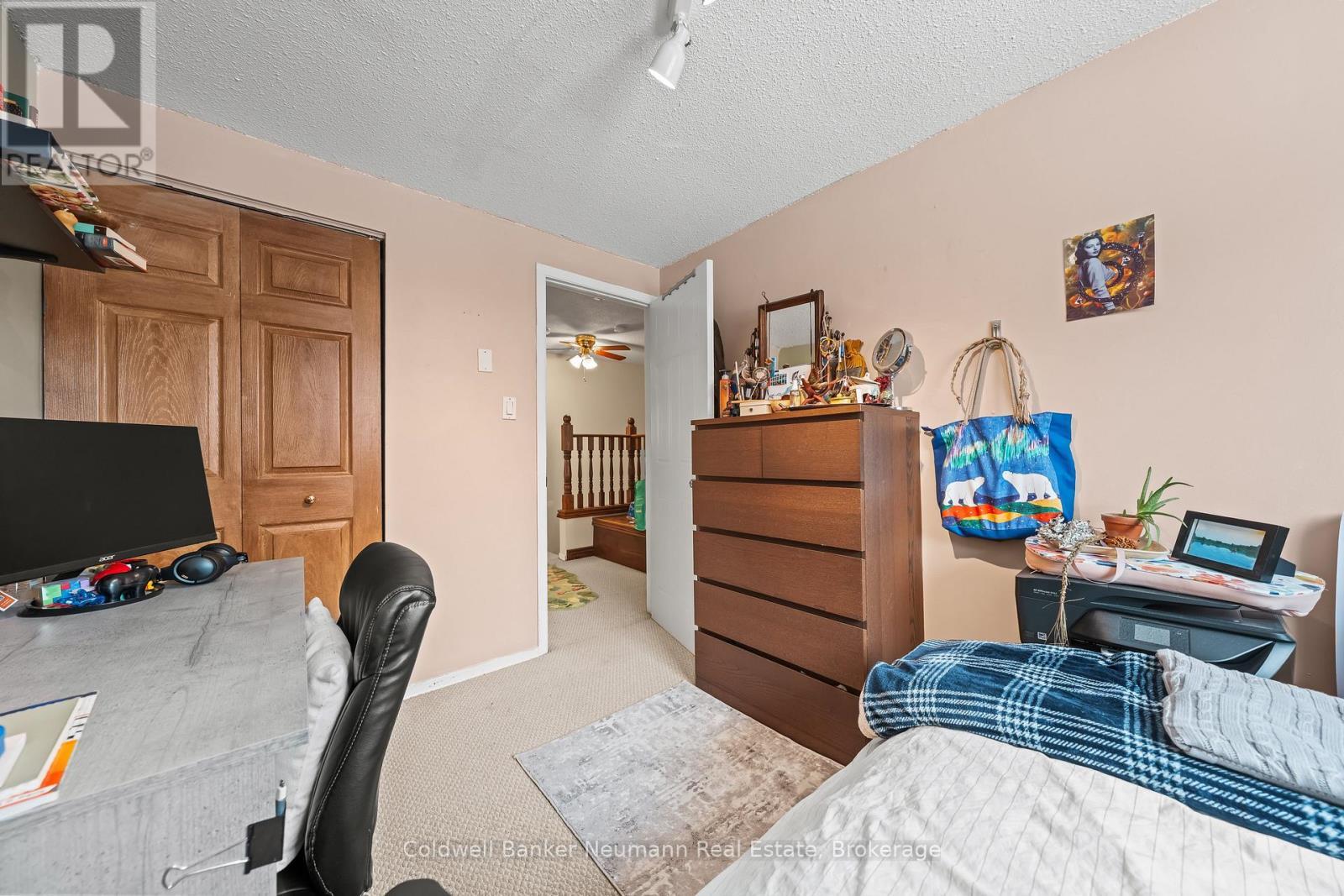 324 Cole Road, Guelph (Kortright West), ON - Indoor