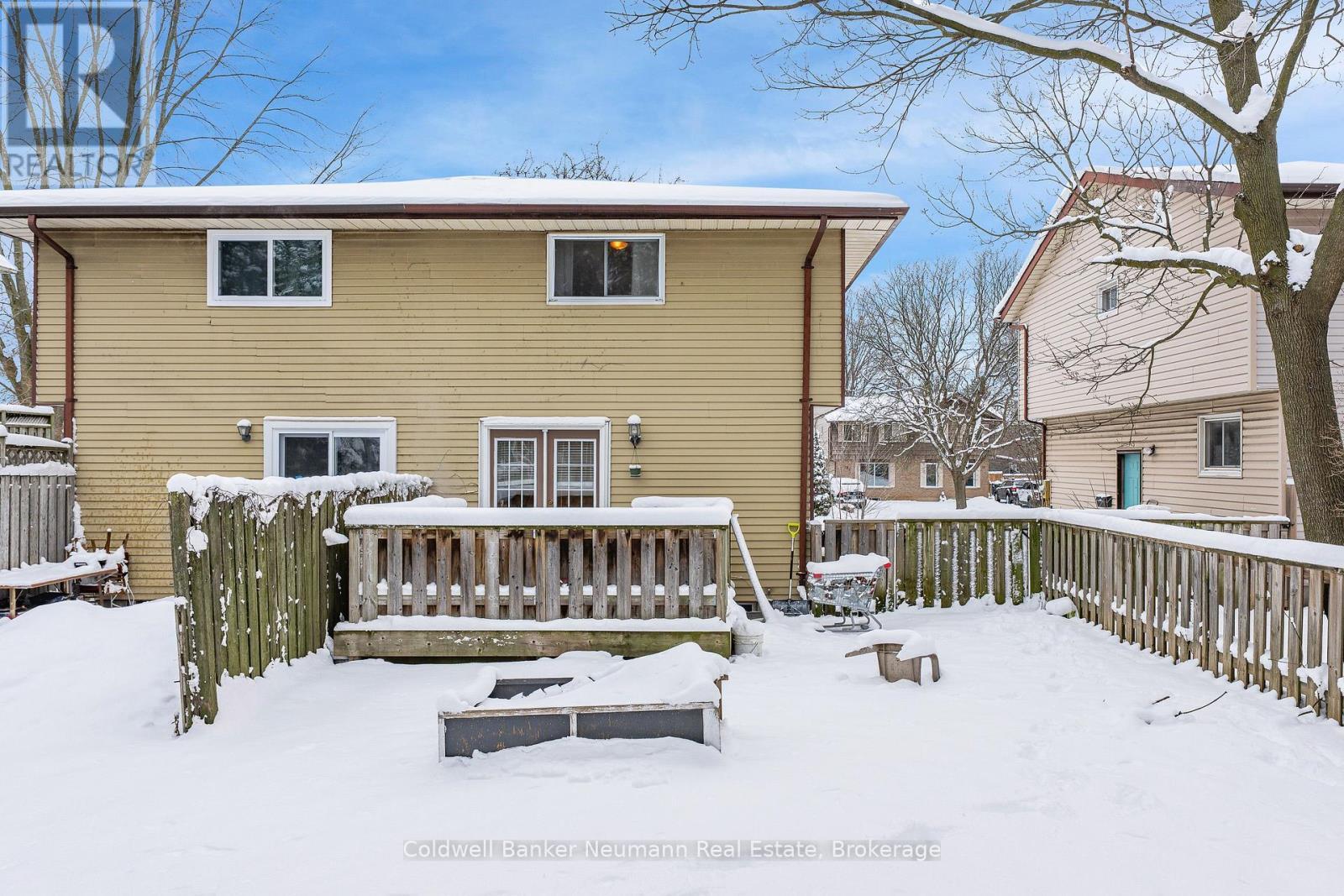 324 Cole Road, Guelph (Kortright West), ON - Outdoor With Exterior