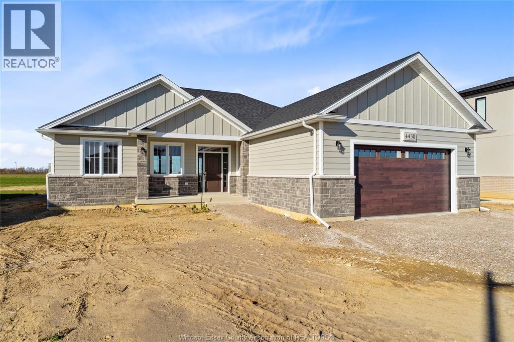 4438 Belmont, Comber, ON - Outdoor