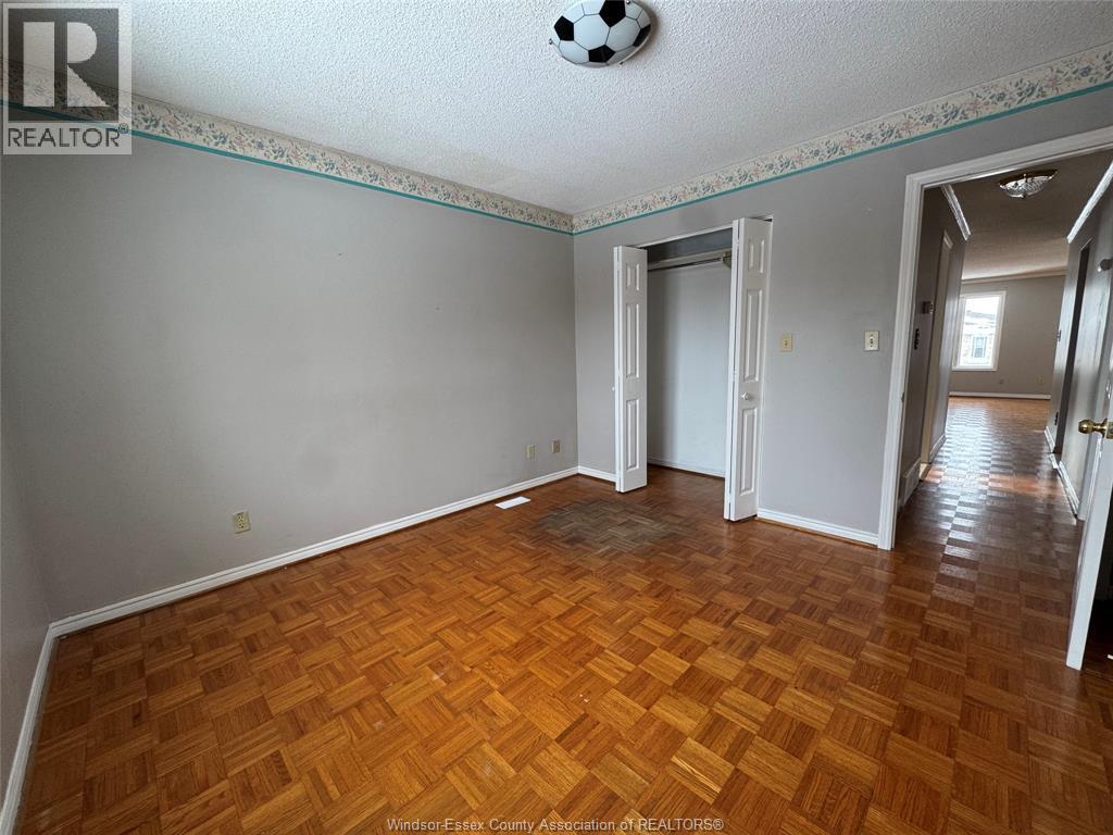 3034 Fazio Drive, Windsor, ON - Indoor Photo Showing Other Room