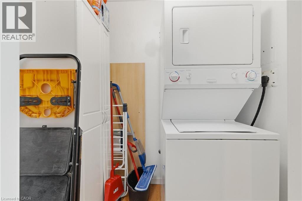 410 King Street W Unit# 124, Kitchener, ON - Indoor Photo Showing Laundry Room