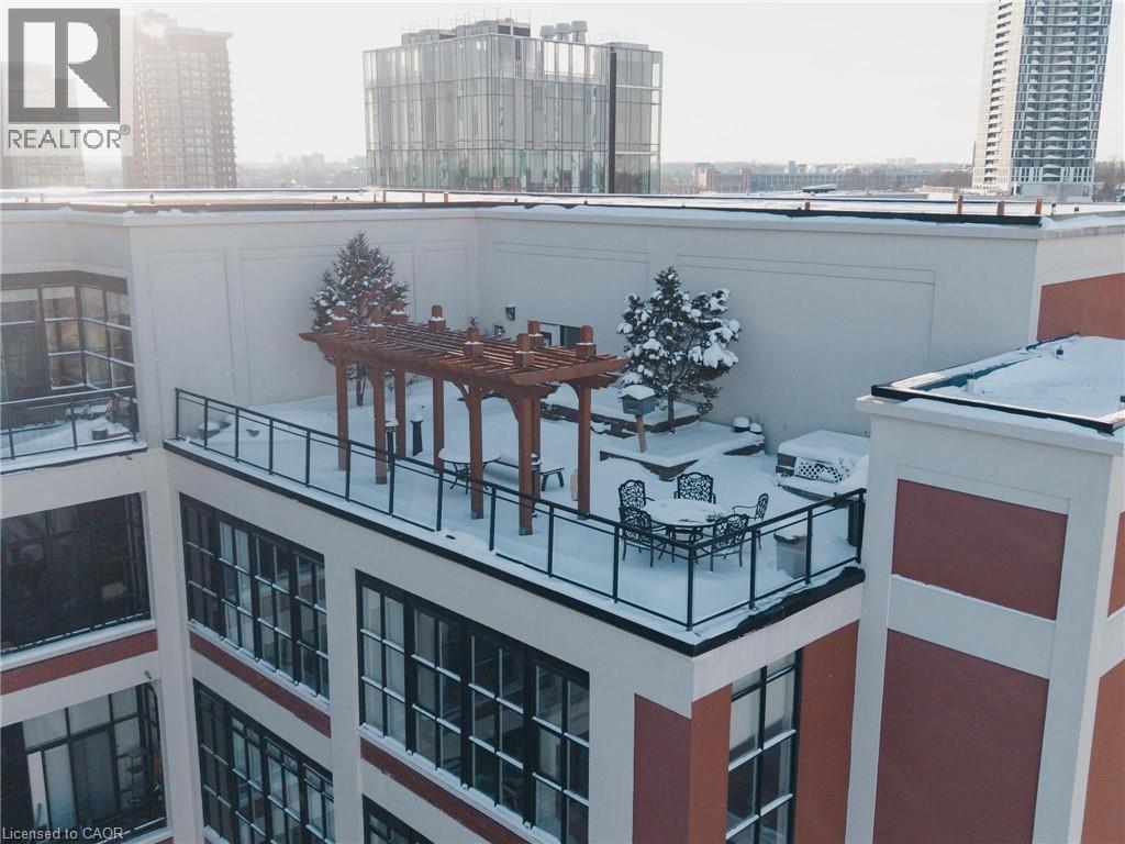 410 King Street W Unit# 124, Kitchener, ON - Outdoor