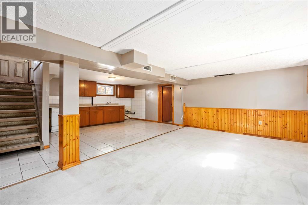 759 Melrose Avenue, Sarnia, ON - Indoor Photo Showing Other Room