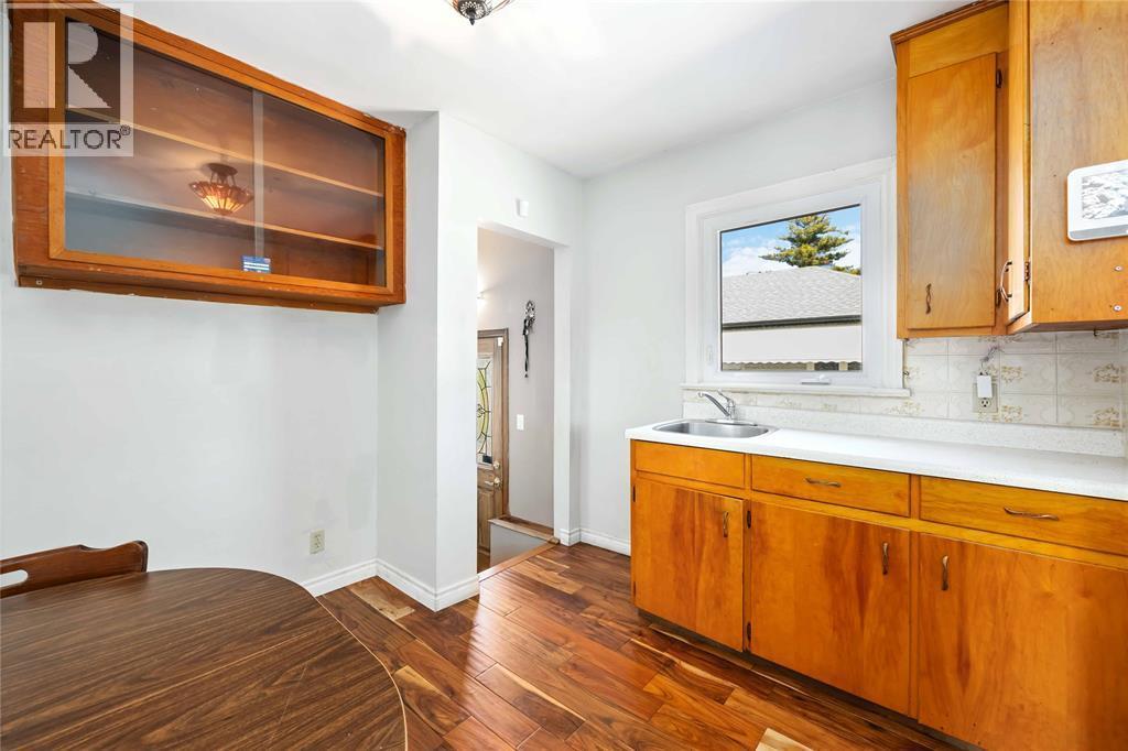 759 Melrose Avenue, Sarnia, ON - Indoor Photo Showing Other Room