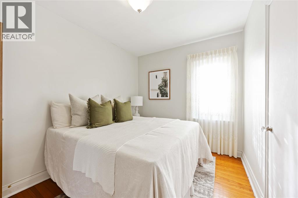759 Melrose Avenue, Sarnia, ON - Indoor Photo Showing Bedroom