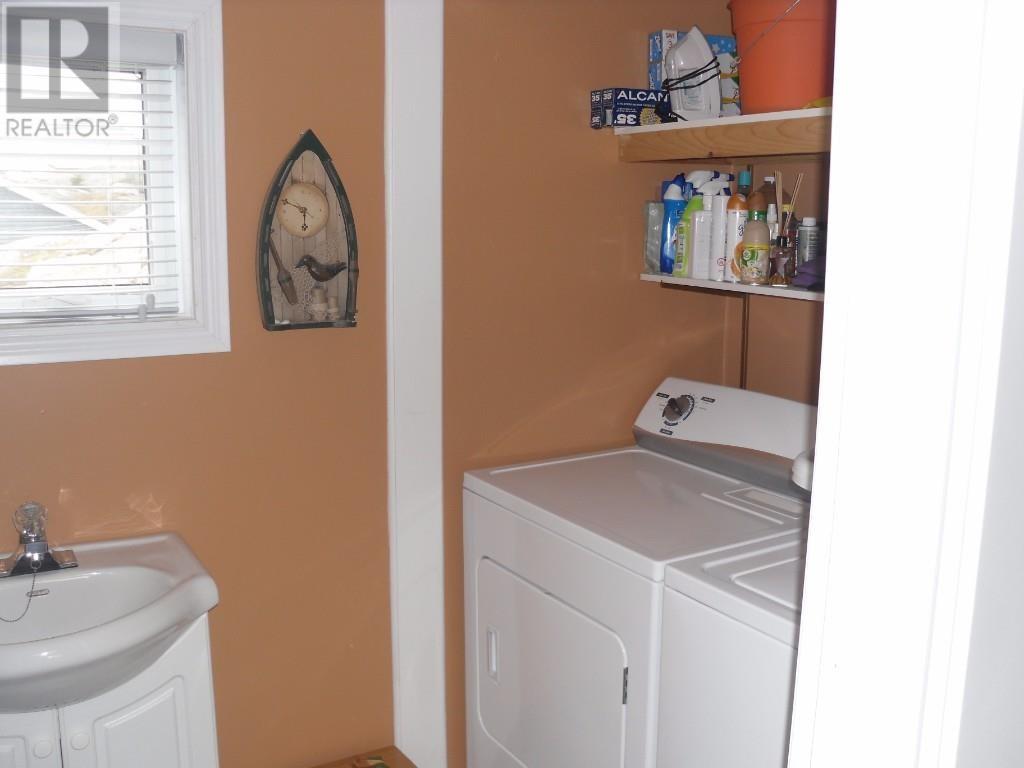 17 Harry'S Lane, Channel, Port Aux Basques, NL - Indoor