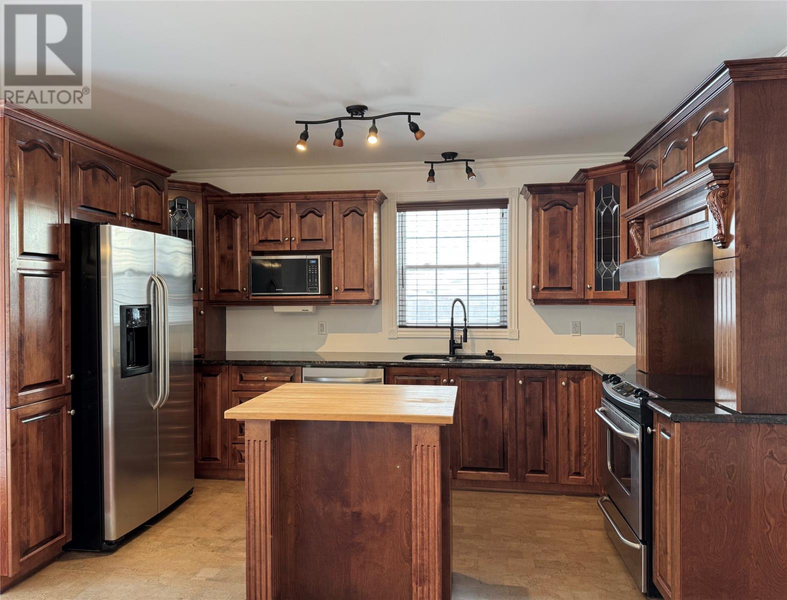 3 Shaws Lane, Deer Lake, NL - Indoor Photo Showing Kitchen