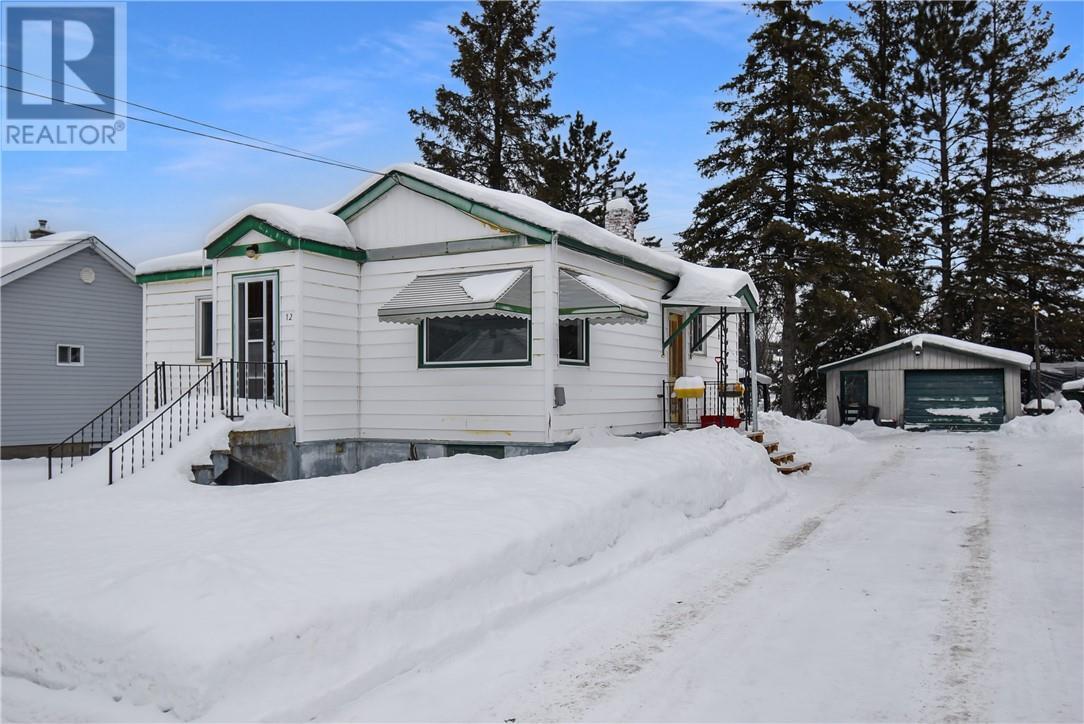 12 Riverview Avenue, Levack, ON - Outdoor