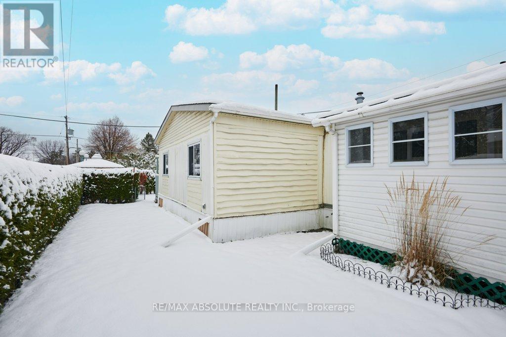 95 - 3535 St. Joseph Boulevard, Ottawa, ON - Outdoor With Exterior