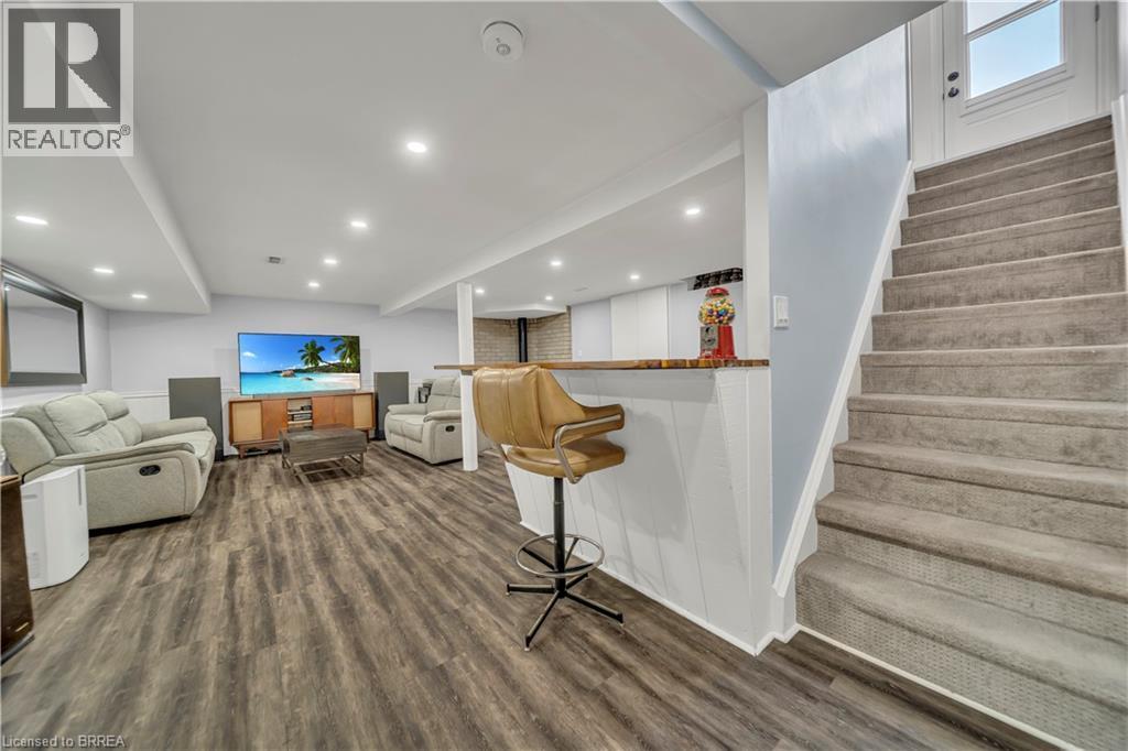 2 Edelwild Drive, Orangeville, ON - Indoor