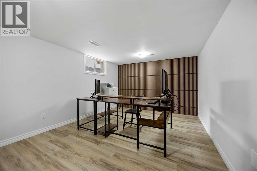 1912 Winslow Crescent, Sarnia, ON - Indoor