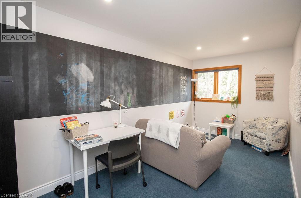 144 Wilson Street E, Ancaster, ON