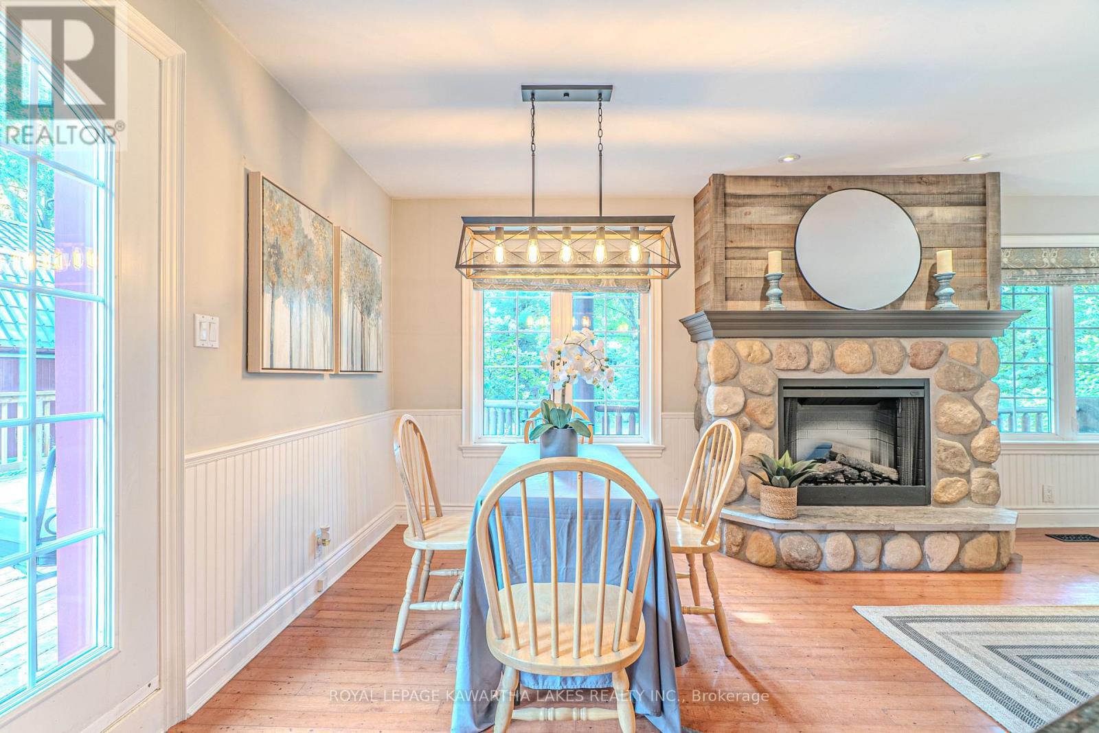 7725 Leskard Road N, Clarington, ON - Indoor With Fireplace