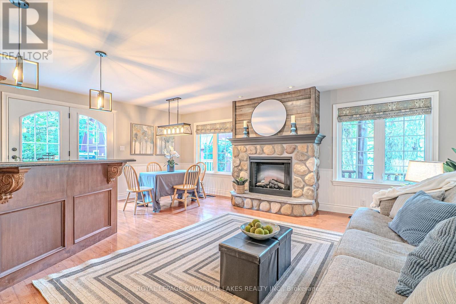 7725 Leskard Road N, Clarington, ON - Indoor Photo Showing Living Room With Fireplace