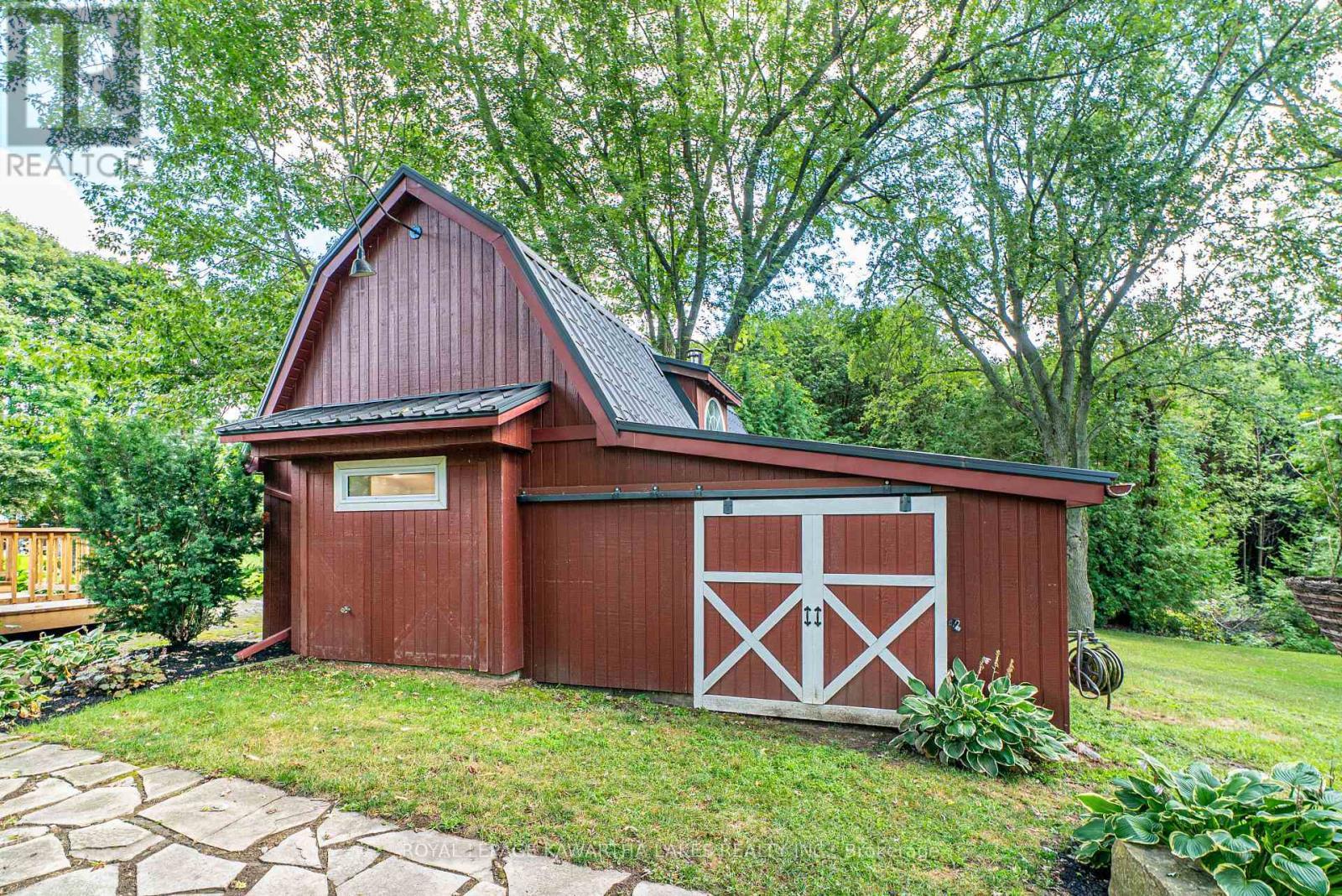 7725 Leskard Road N, Clarington, ON - Outdoor