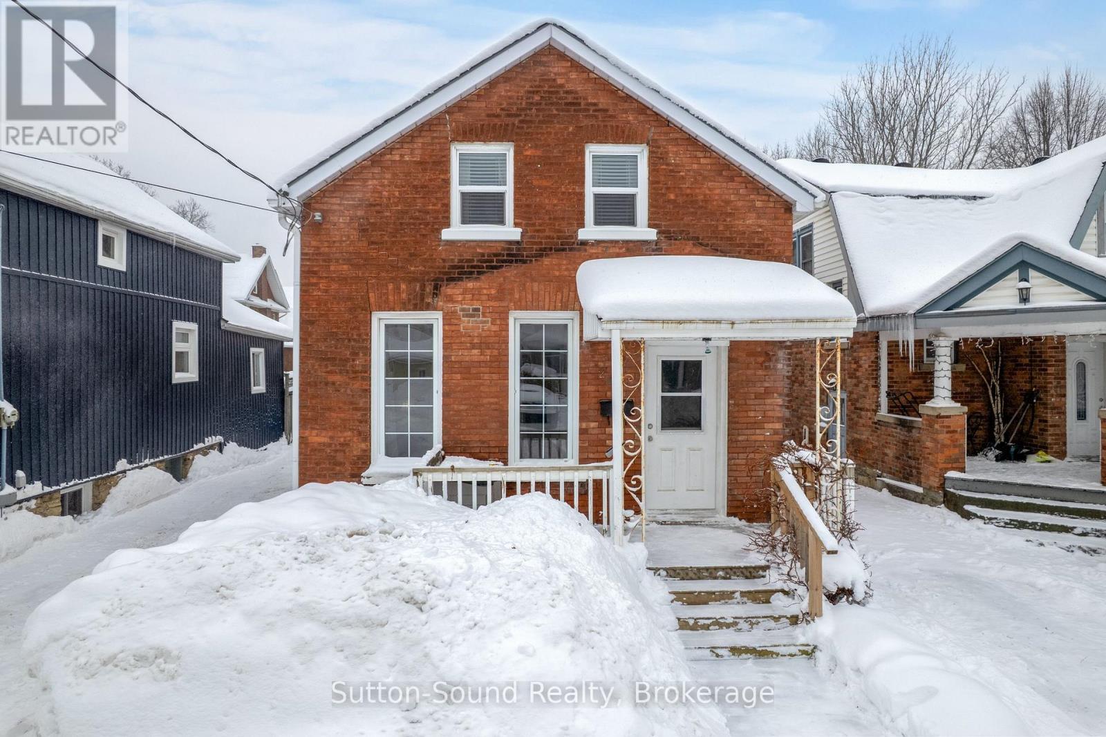 269 6Th Street E, Owen Sound, ON - Outdoor