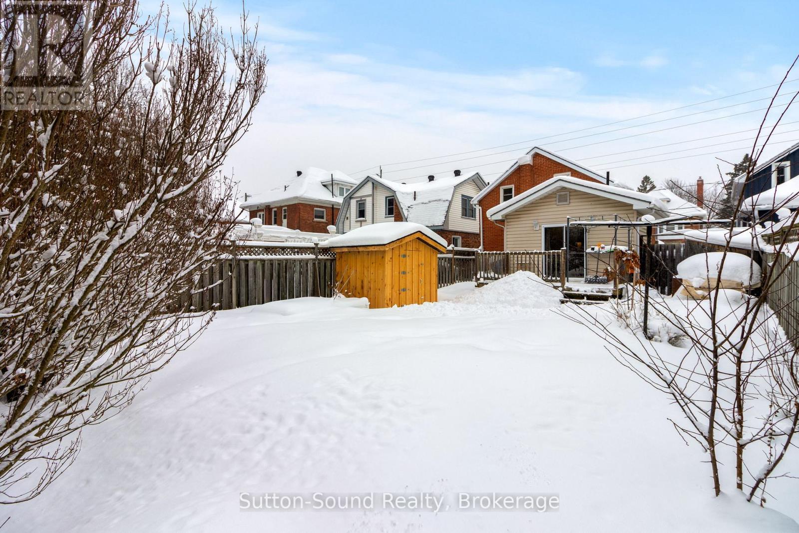 269 6Th Street E, Owen Sound, ON - Outdoor