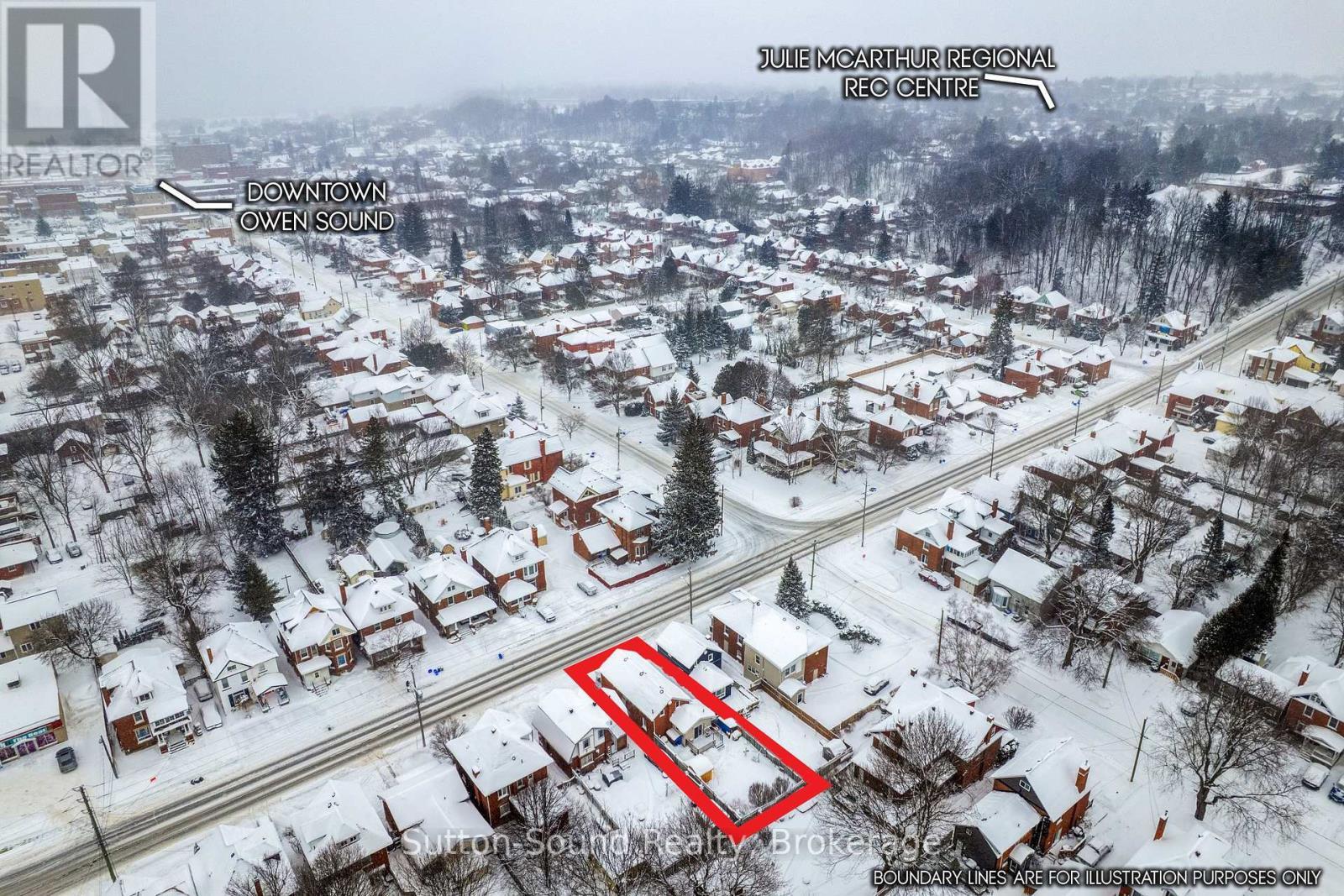 269 6Th Street E, Owen Sound, ON - With View