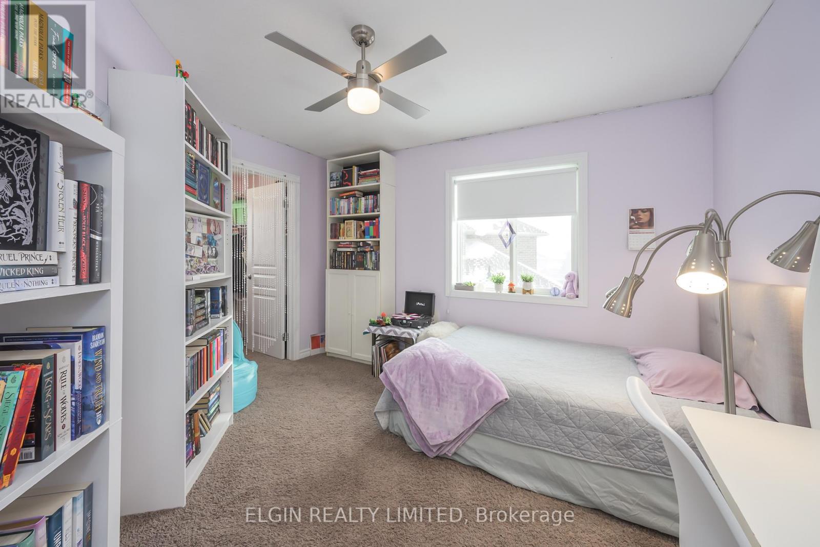 10 Kingfisher Court, St. Thomas, ON - Indoor Photo Showing Bedroom