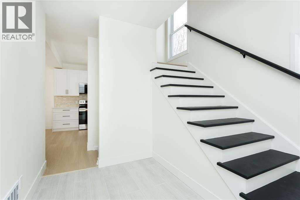 401 Devine Street, Sarnia, ON - Indoor Photo Showing Other Room