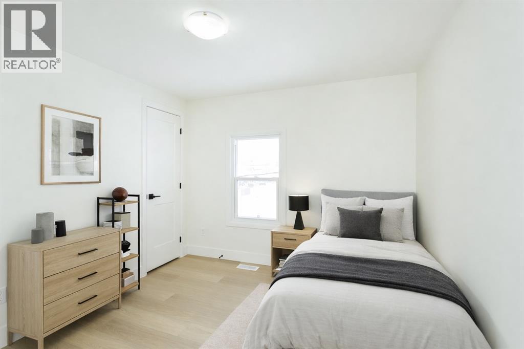 401 Devine Street, Sarnia, ON - Indoor Photo Showing Bedroom