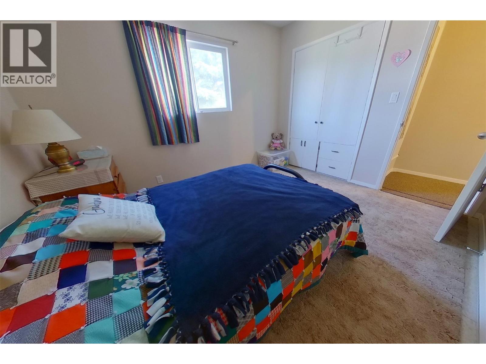 2813 3 Highway, Creston, BC