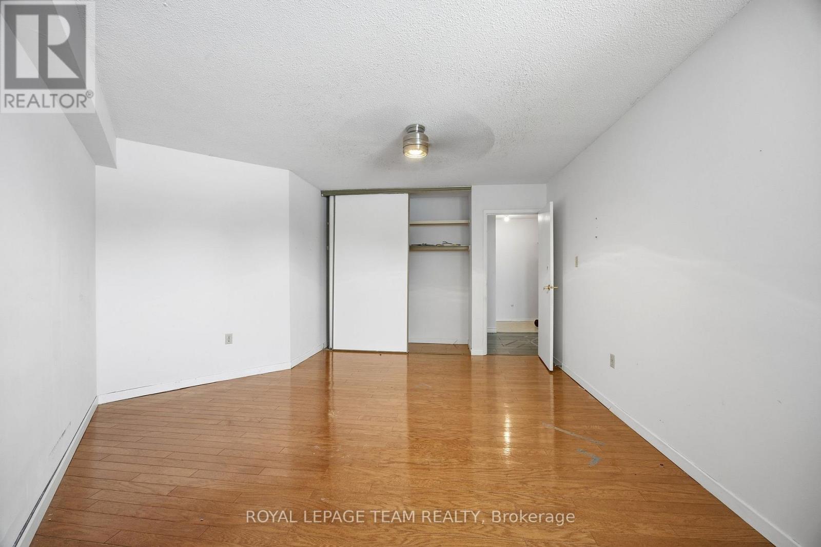 109 - 19 Woodlawn Road E, Guelph (Riverside Park), ON - Indoor Photo Showing Other Room