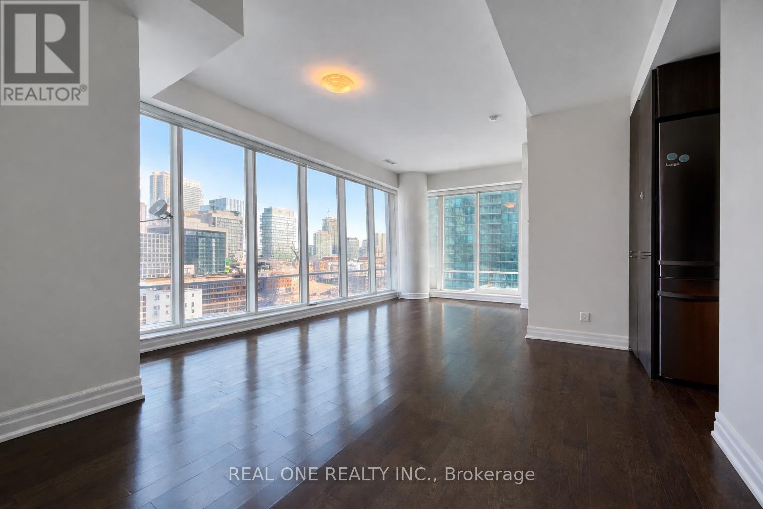 1107 - 8 The Esplanade Avenue, Toronto, ON - Indoor Photo Showing Other Room