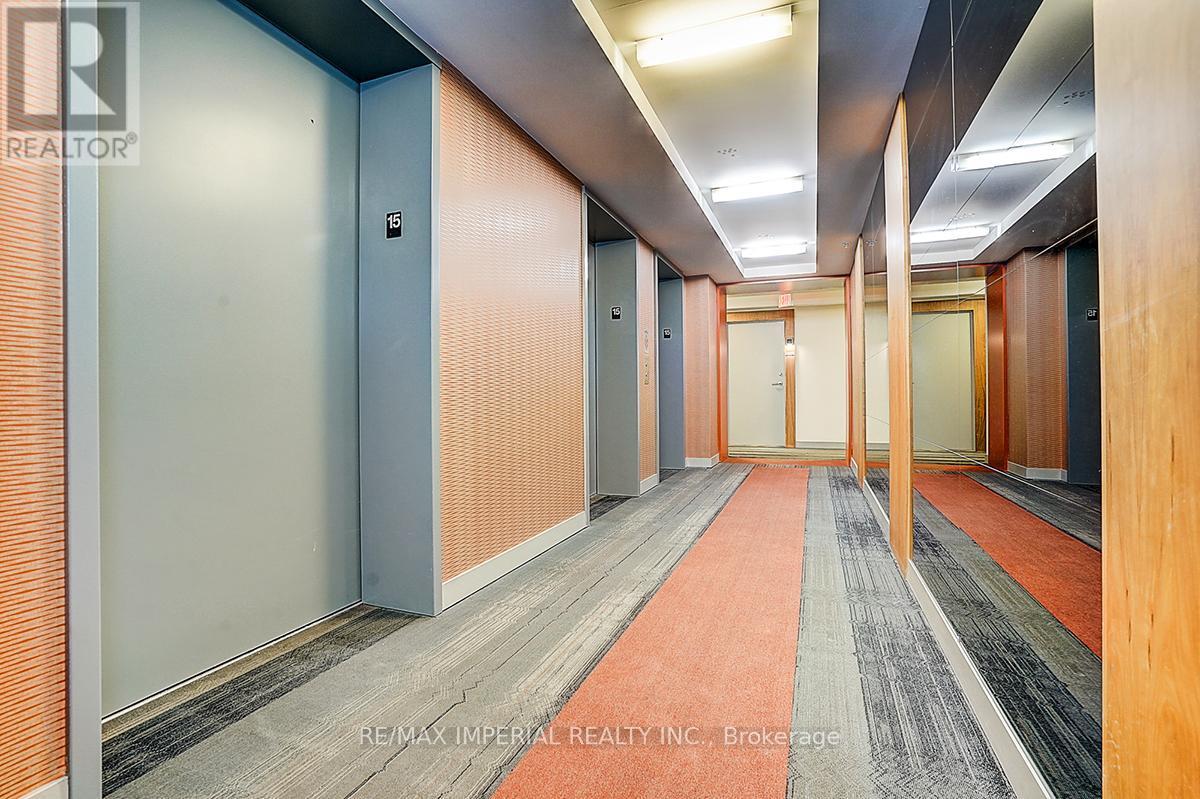 1503 - 295 Adelaide Street W, Toronto, ON - Indoor Photo Showing Other Room