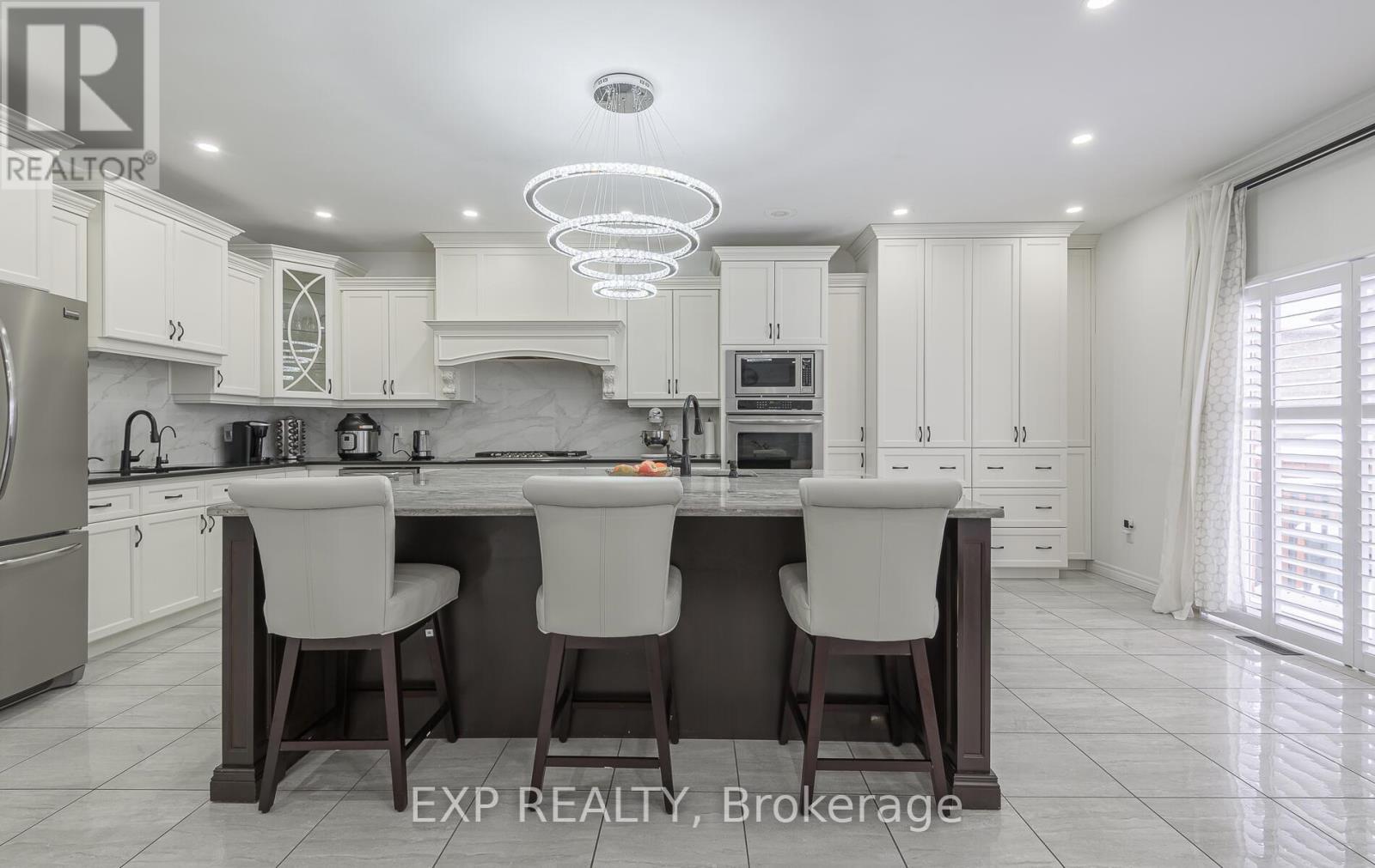 228 Greti Drive, Hamilton, ON - Indoor