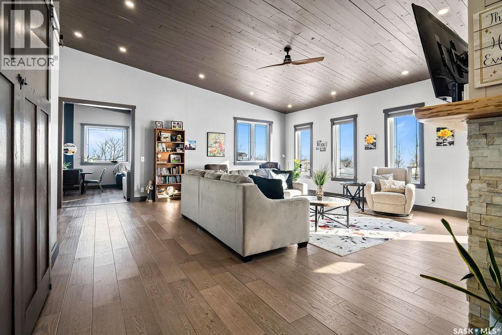 Cote Acreage, Benson Rm No. 35, SK - Indoor Photo Showing Living Room