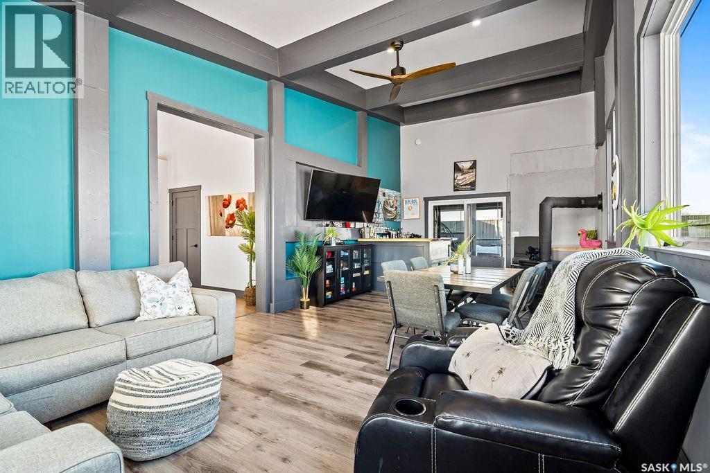 Cote Acreage, Benson Rm No. 35, SK - Indoor Photo Showing Living Room