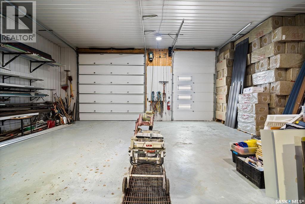 Cote Acreage, Benson Rm No. 35, SK - Indoor Photo Showing Garage