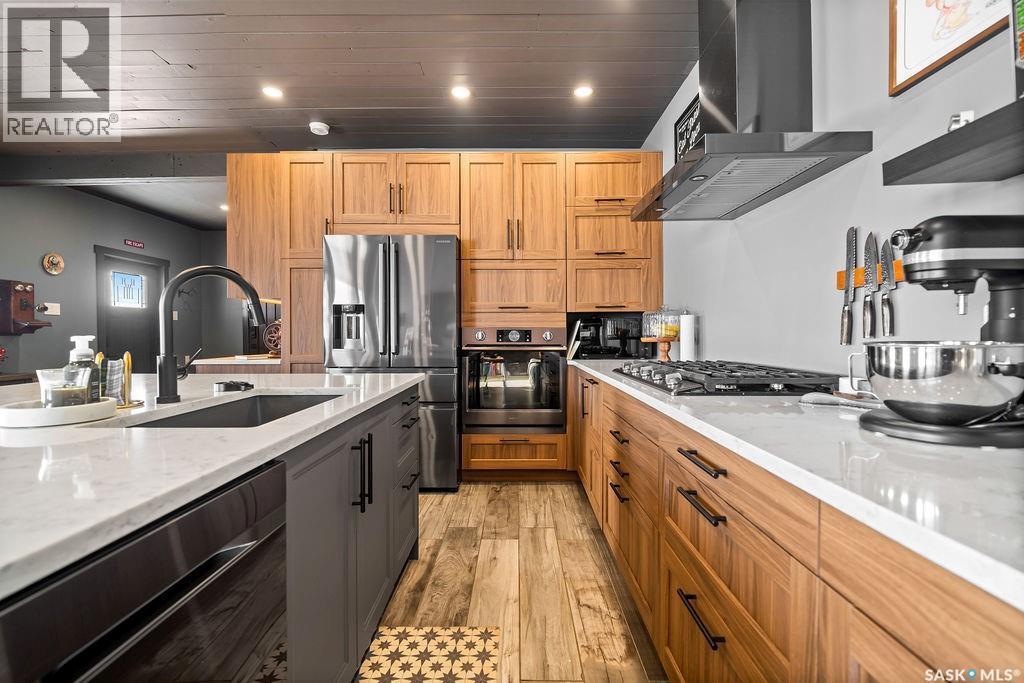Cote Acreage, Benson Rm No. 35, SK - Indoor Photo Showing Kitchen With Upgraded Kitchen