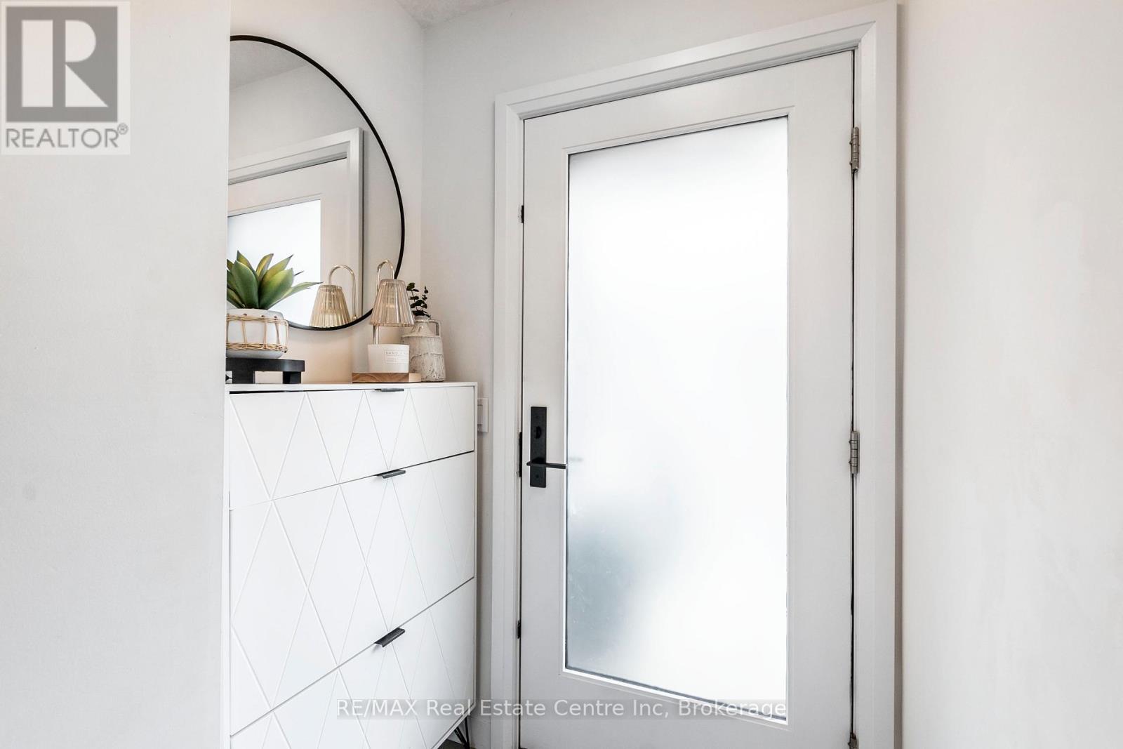 59 Lily Lane, Guelph (Clairfields/Hanlon Business Park), ON - Indoor Photo Showing Other Room