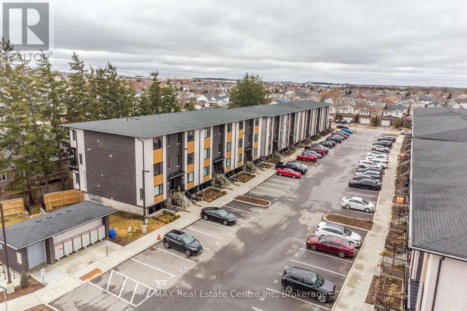 59 Lily Lane, Guelph (Clairfields/Hanlon Business Park), ON - Outdoor