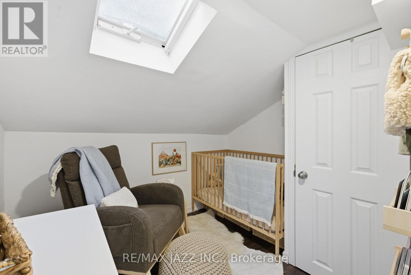 922 Byron Street S, Whitby (Downtown Whitby), ON - Indoor