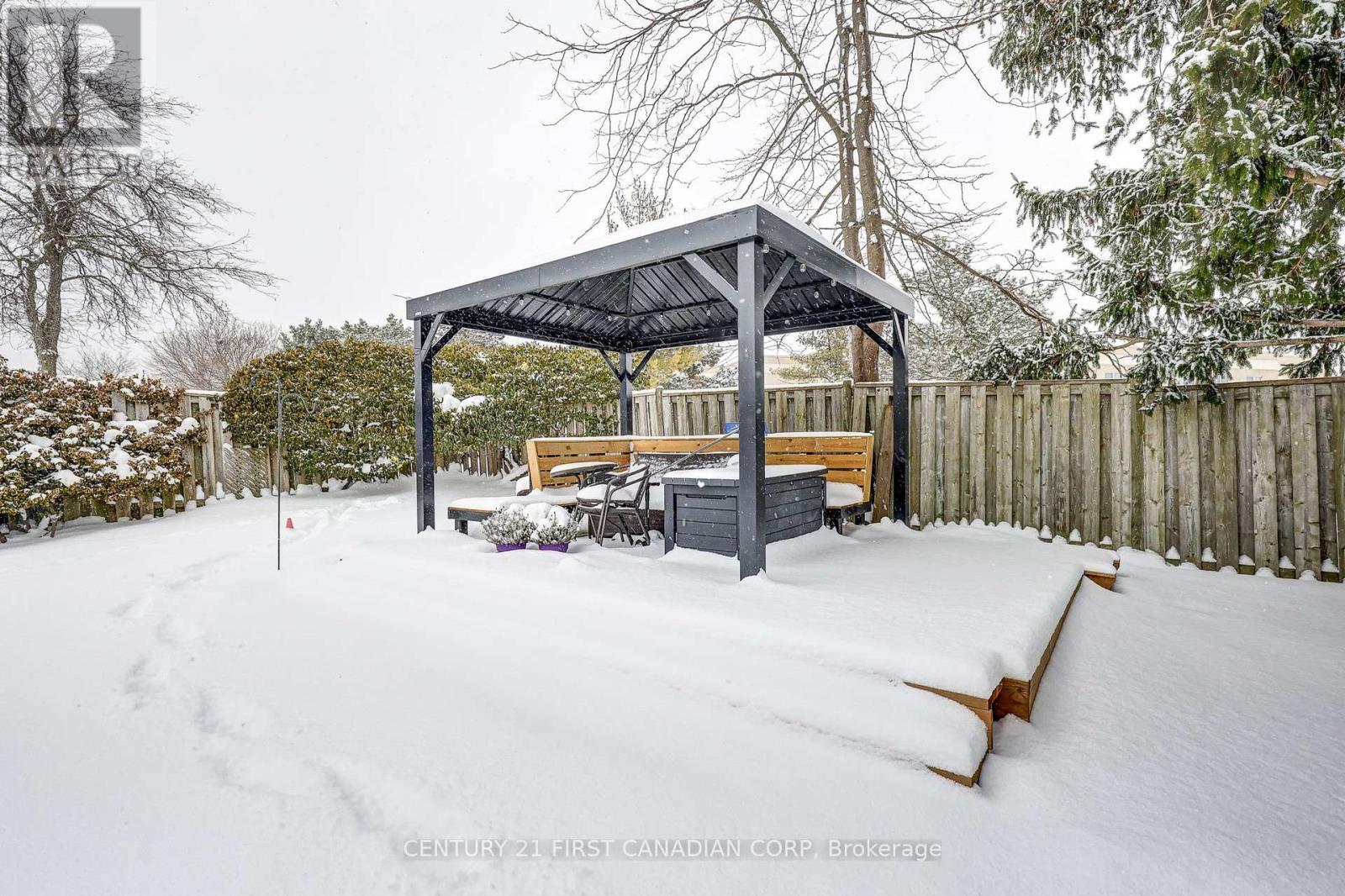 86 Patience Crescent, London South (South X), ON - Outdoor