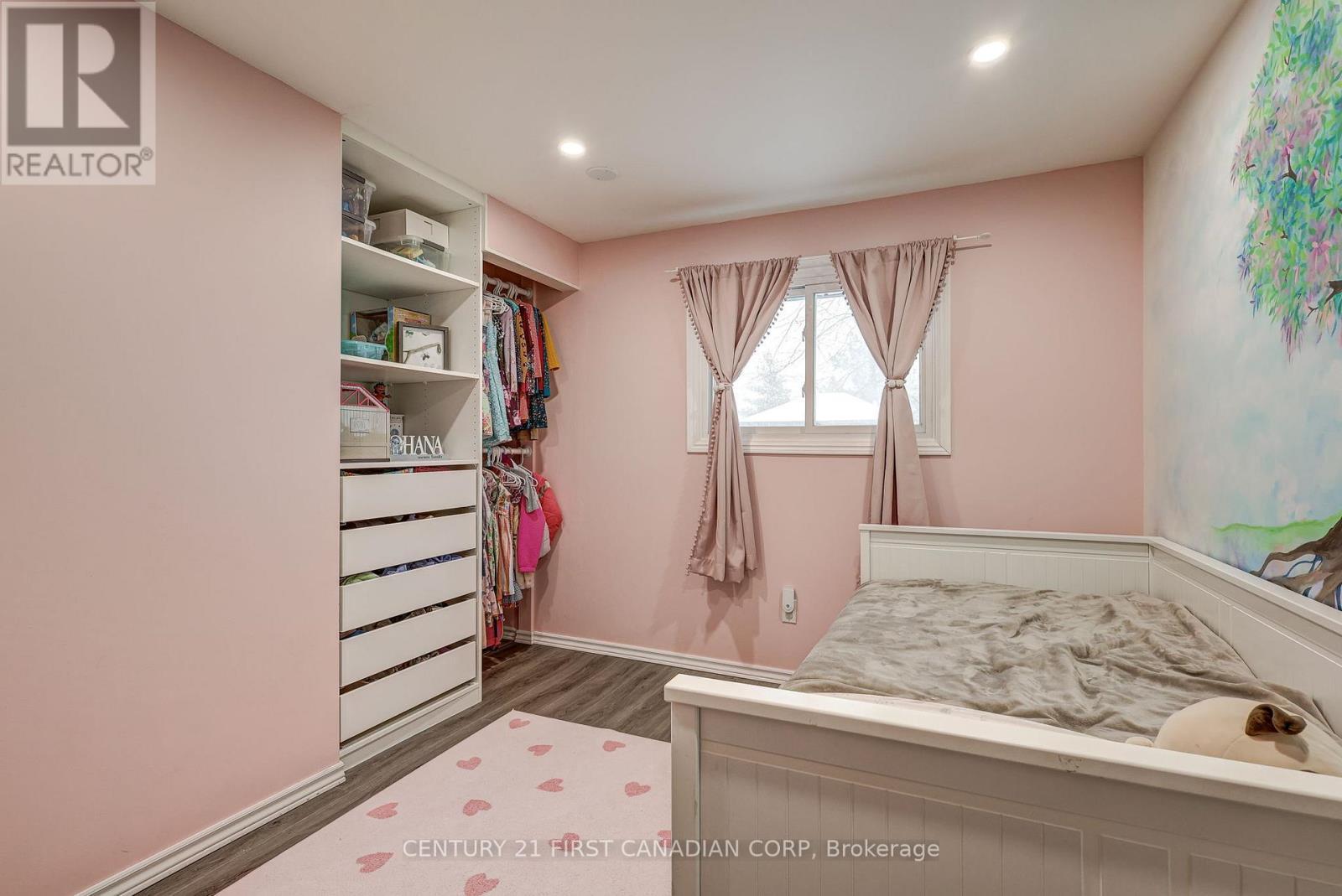 86 Patience Crescent, London South (South X), ON - Indoor Photo Showing Other Room