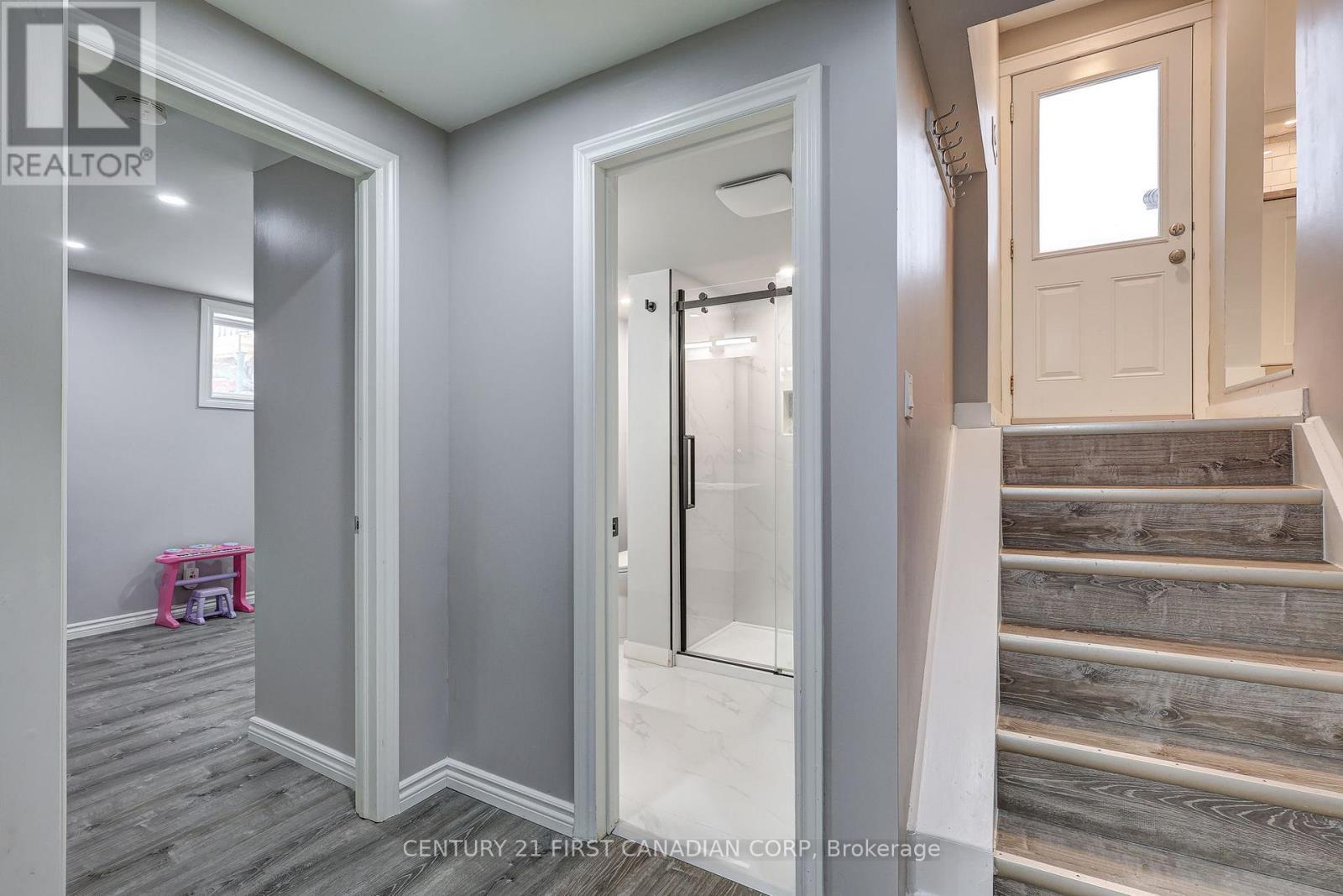 86 Patience Crescent, London South (South X), ON - Indoor Photo Showing Other Room