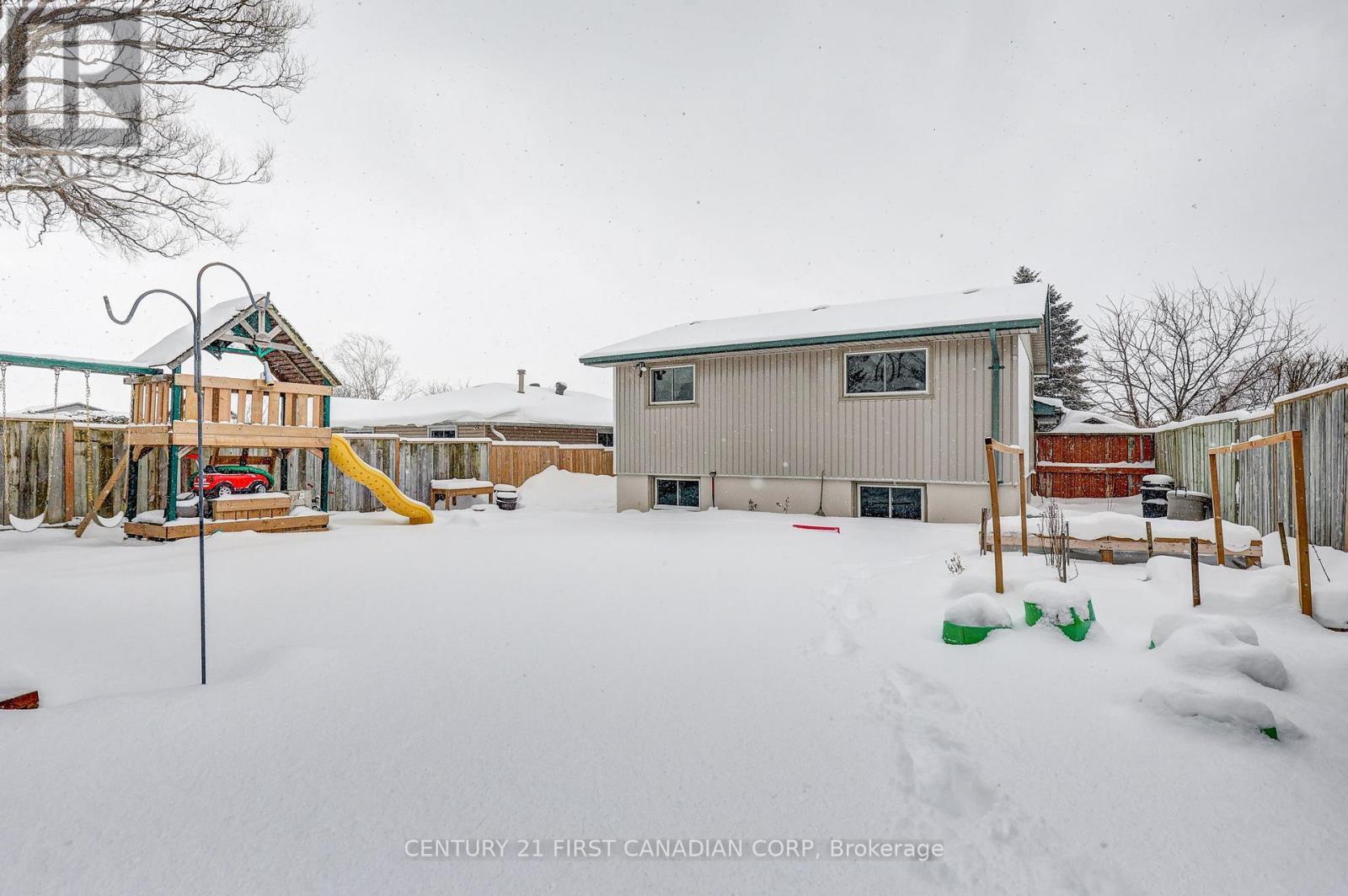 86 Patience Crescent, London South (South X), ON - Outdoor