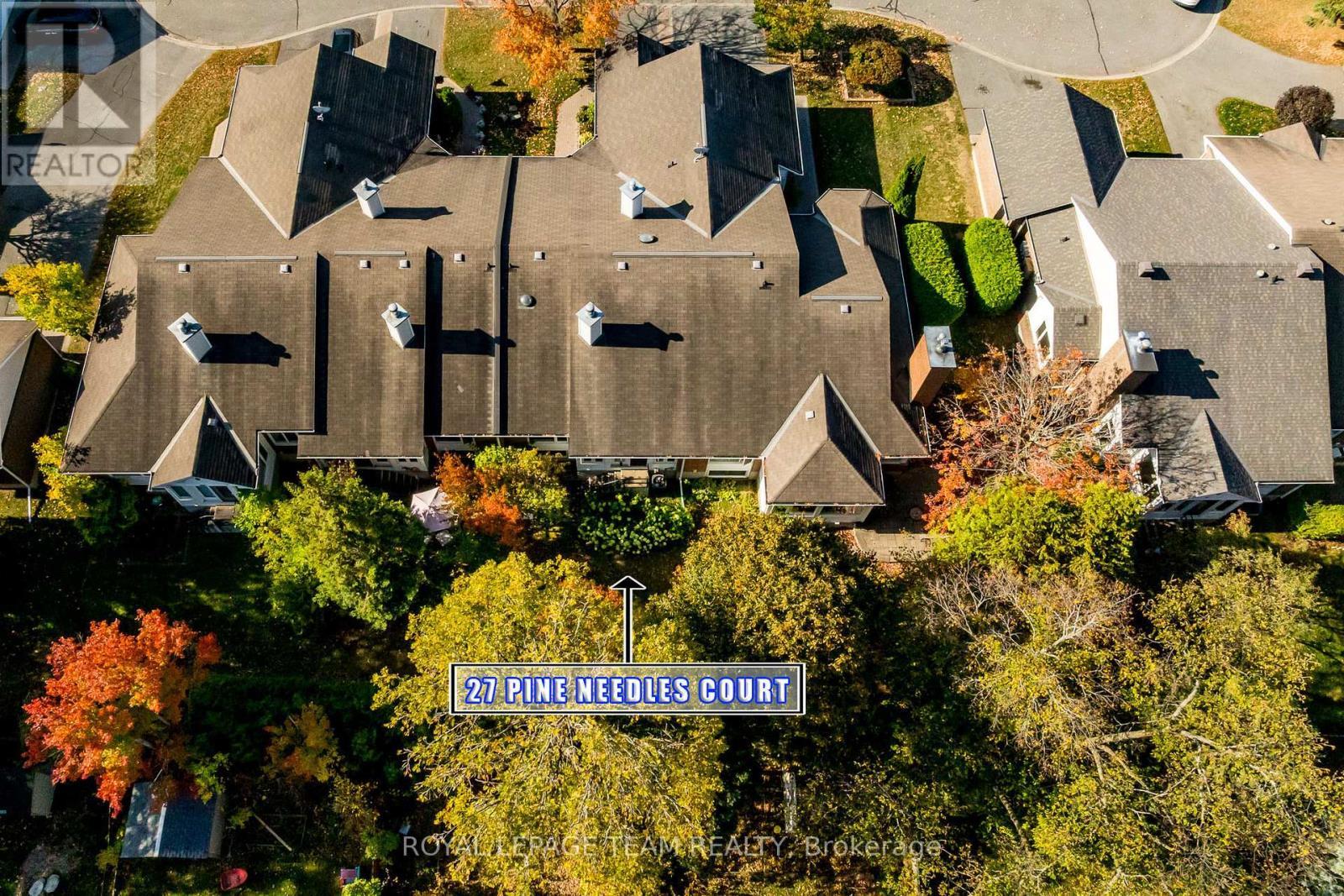 drone view - 14 - 27 Pine Needles Court, Ottawa, ON - Outdoor