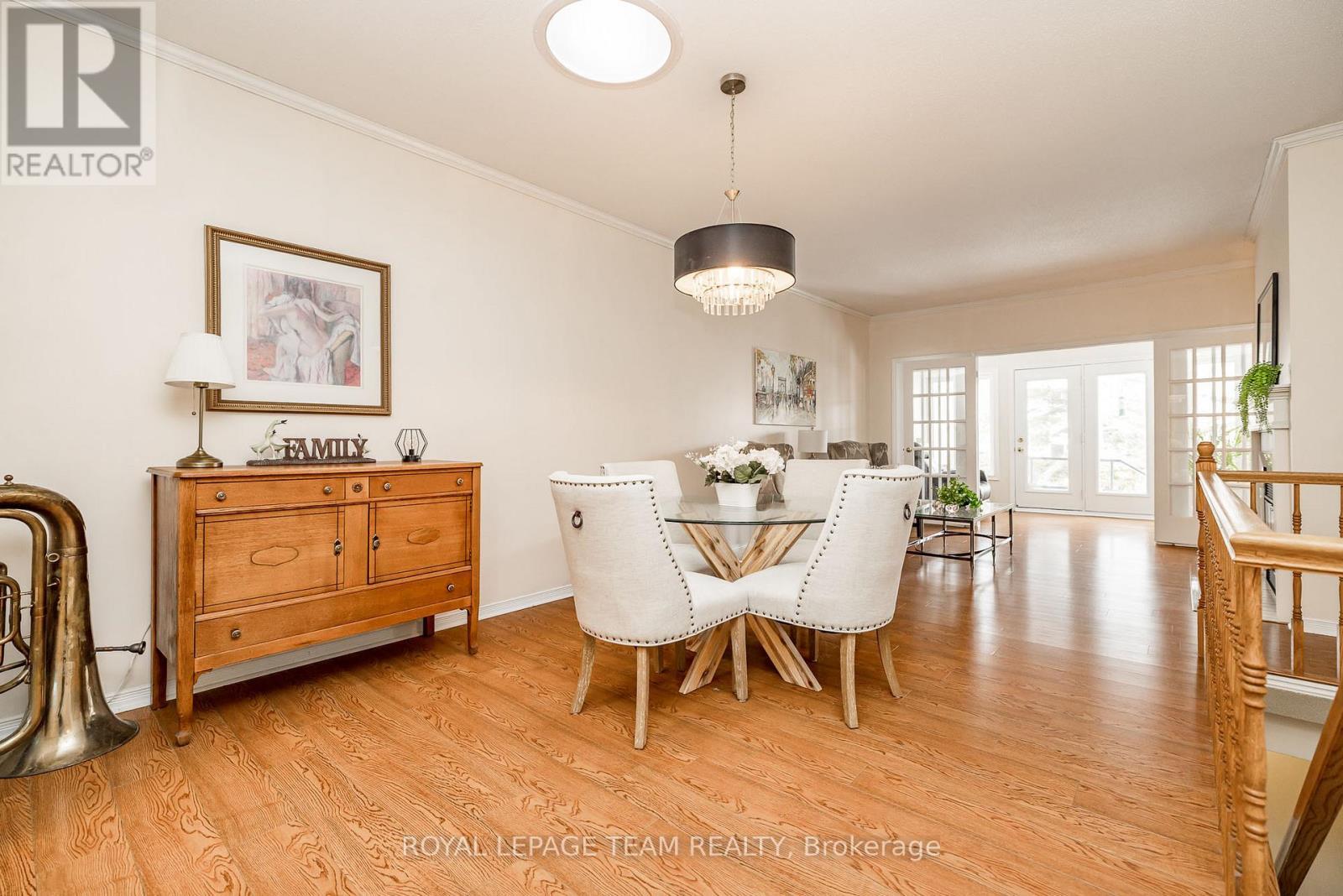 dining room - 14 - 27 Pine Needles Court, Ottawa, ON - Indoor Photo Showing Dining Room