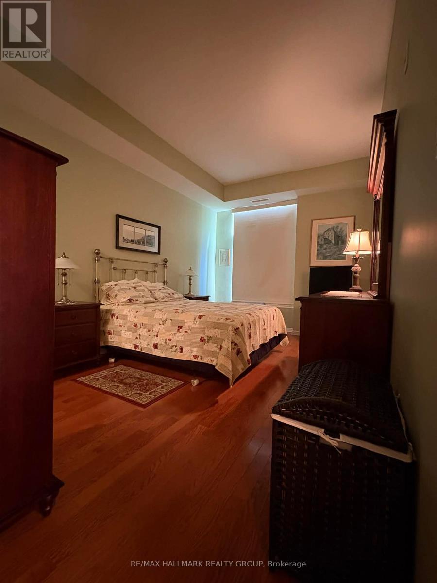Main Bedroom - 401 - 205 Bolton Street, Ottawa, ON - Indoor Photo Showing Bedroom