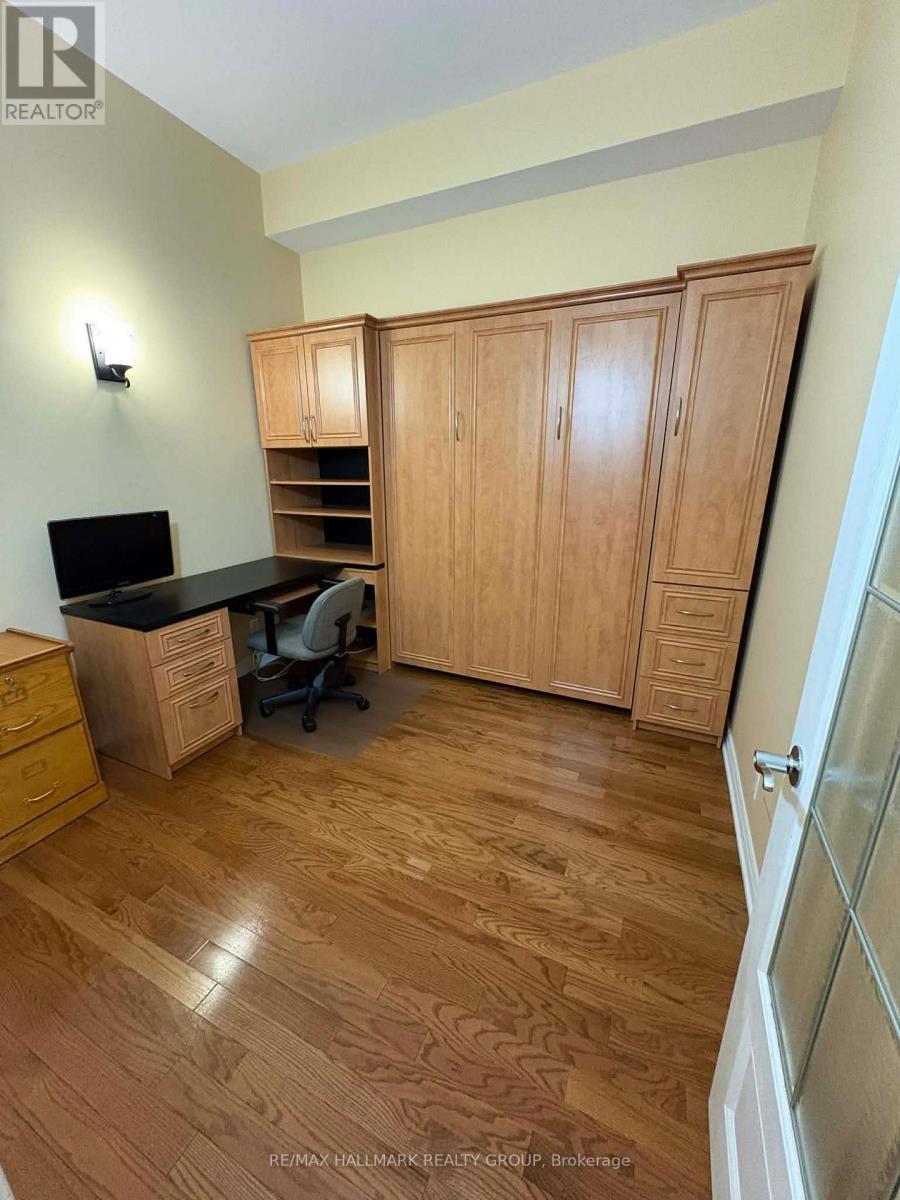 Den - 401 - 205 Bolton Street, Ottawa, ON - Indoor