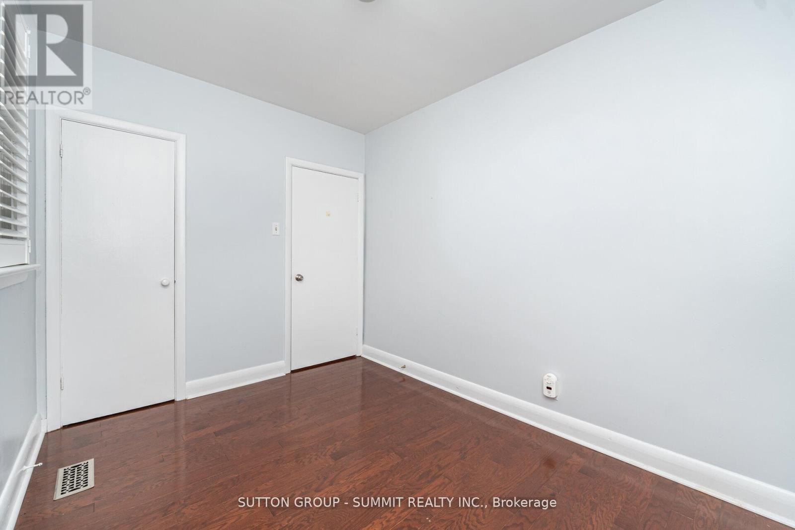 25 Sora Drive, Mississauga, ON - Indoor Photo Showing Other Room