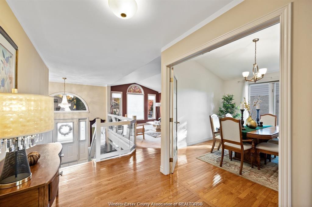 640 Delaware, Lasalle, ON